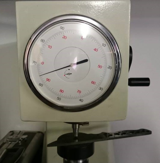 knife hardness rockwell tester