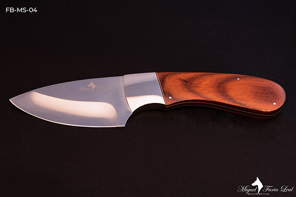 skinning knife